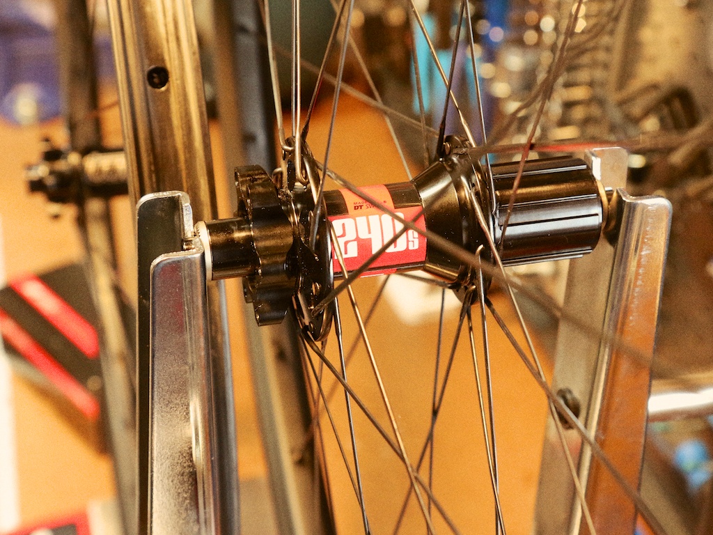 DT Swiss 240s hub and CX-Ray spokes