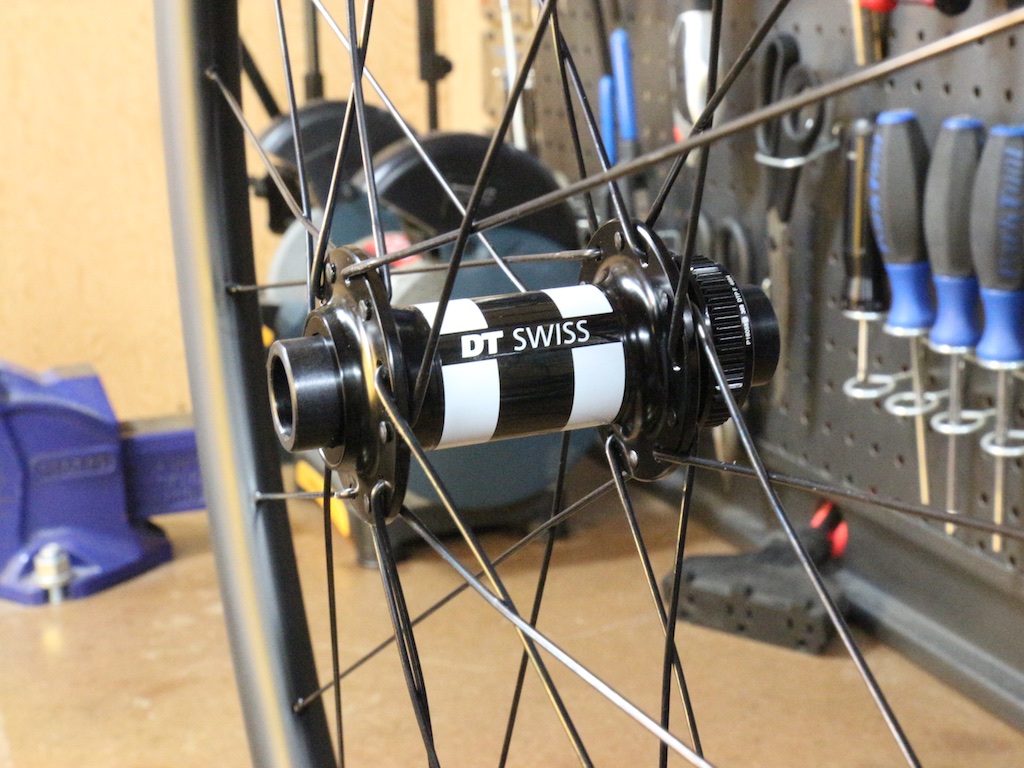 DT Swiss 350 front hub
