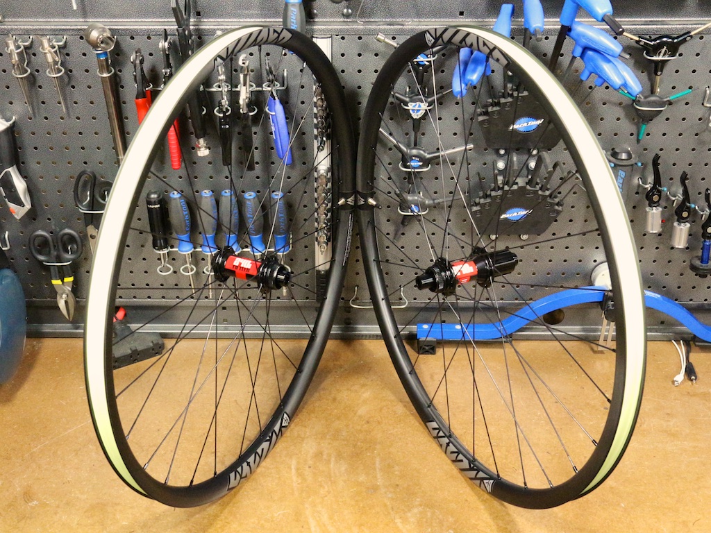 Setup tubeless with Stan's tape and valves